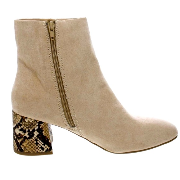 NIB [Sugar] Brown/Camel Suede Round Toe Snake Print Heel Ankle Boots Women’s 6.0 - Picture 3 of 16